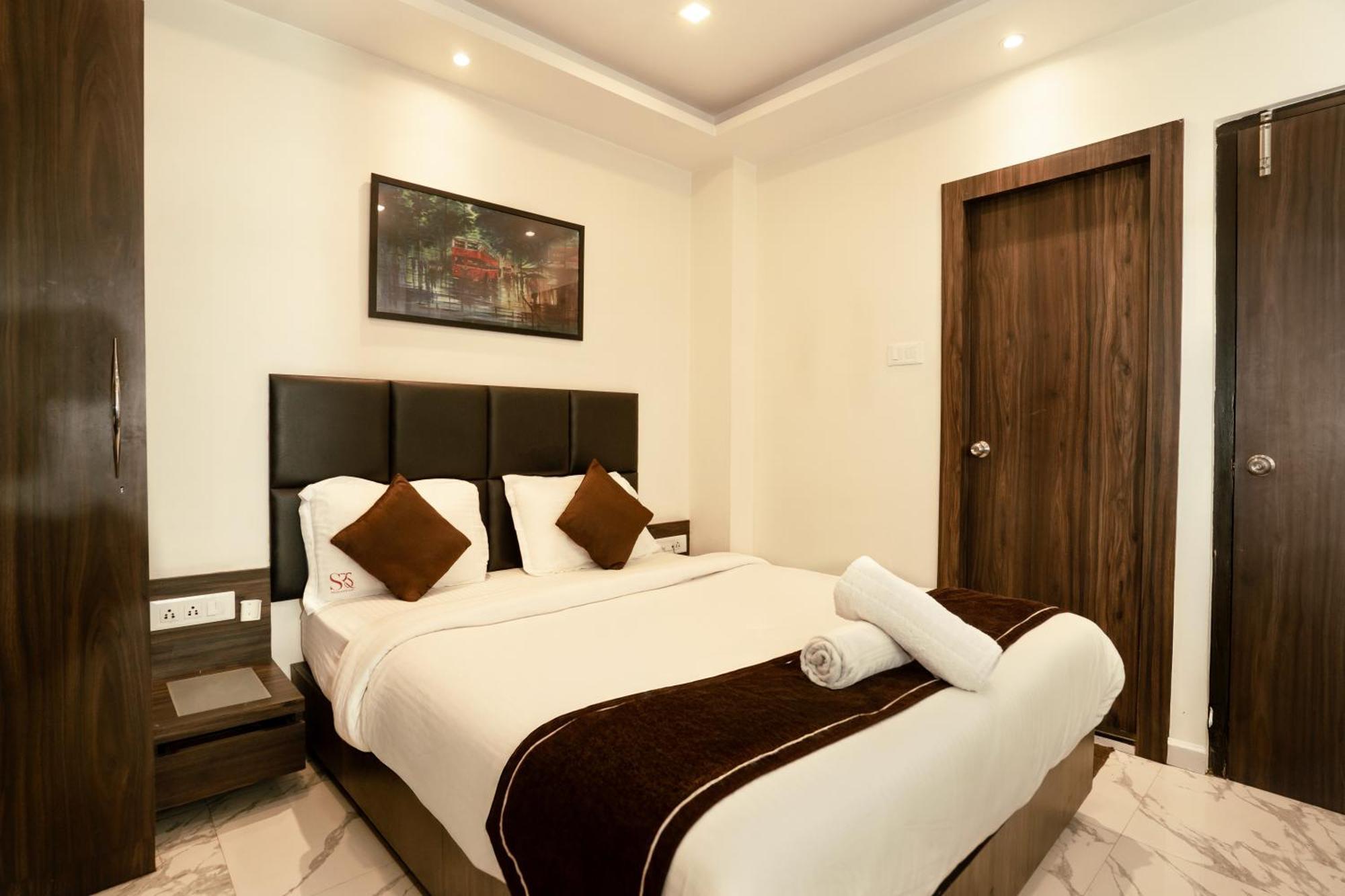 Sheldon Inn Калькутта Экстерьер фото
